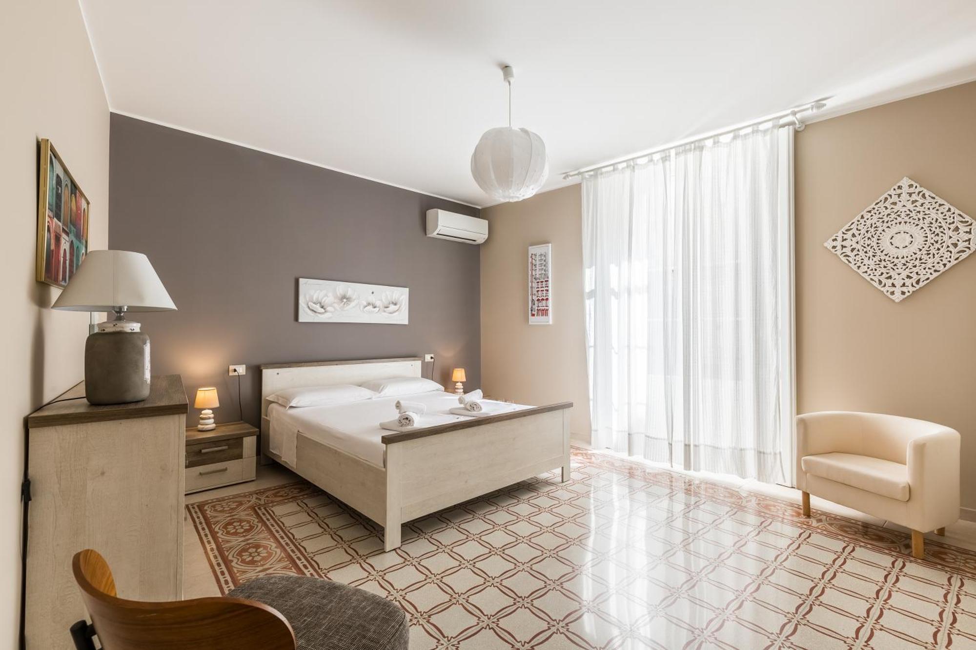 Modica For Family - Rooms And Apartments מראה חיצוני תמונה