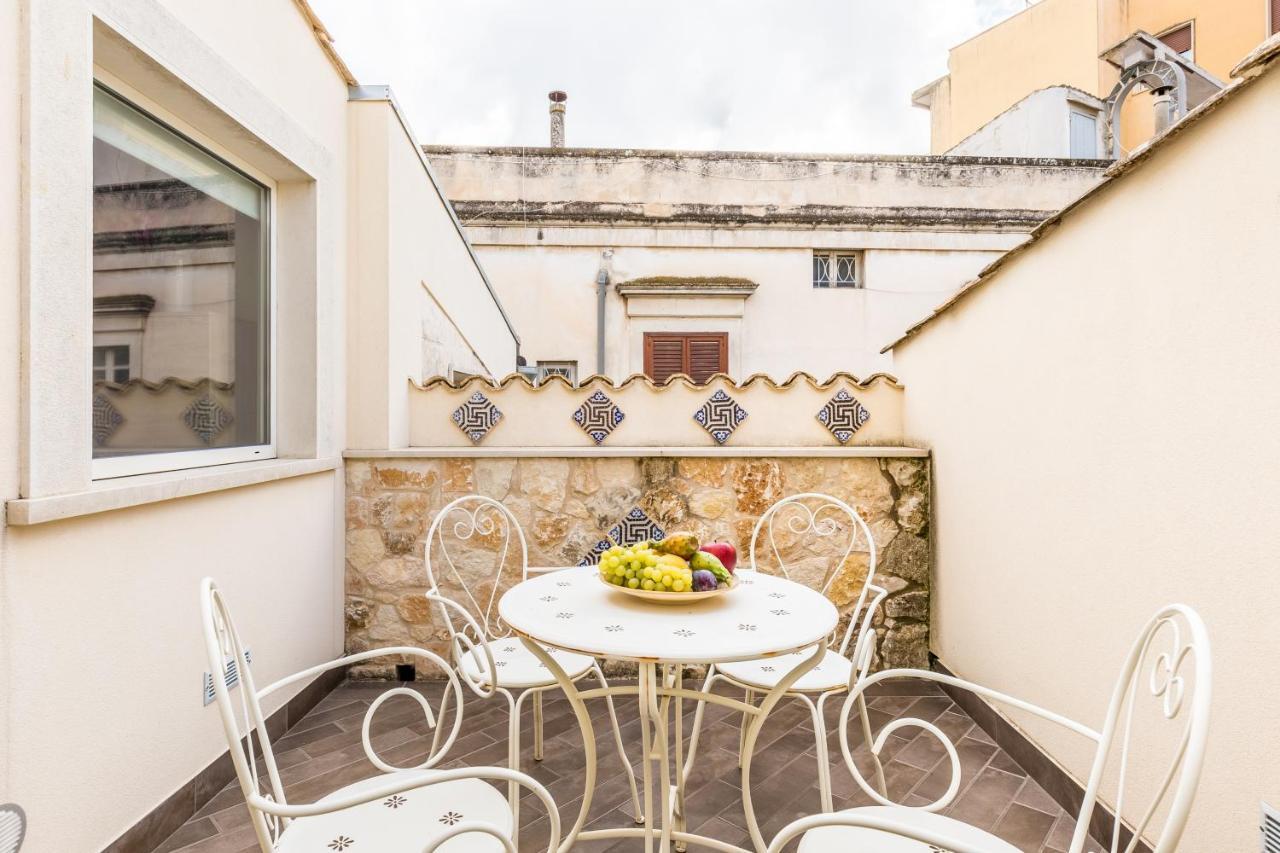 Modica For Family - Rooms And Apartments מראה חיצוני תמונה